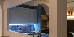 showroom_7.jpg